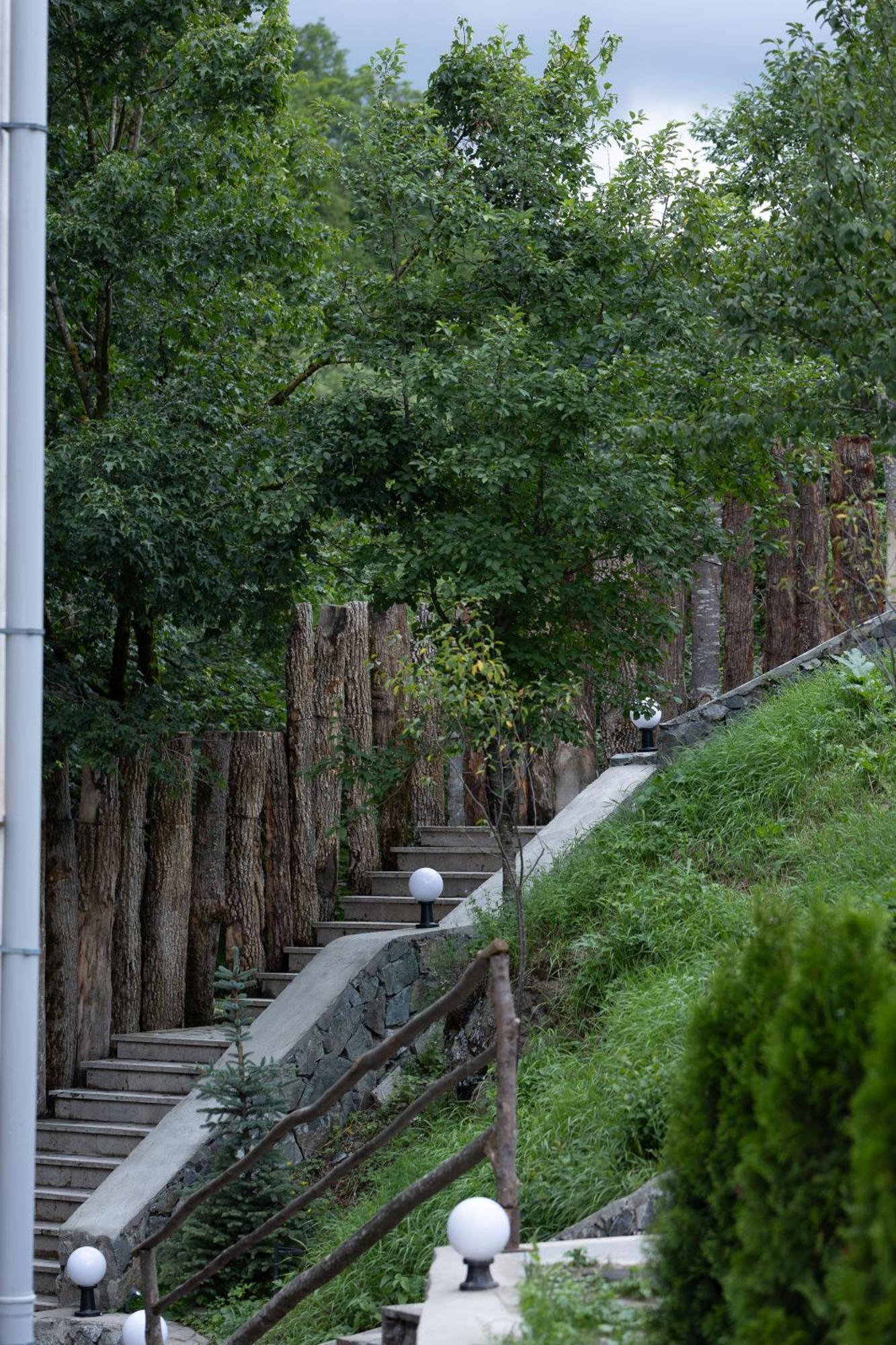 Valley Park Dilijan Exterior photo